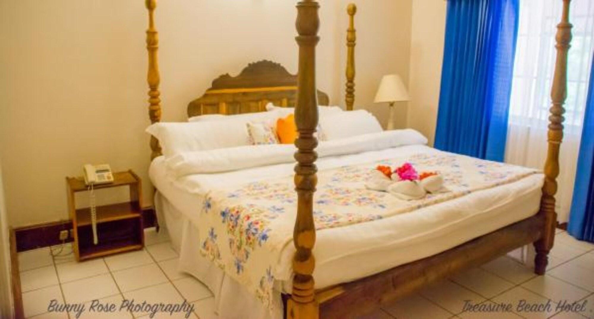 Treasure Beach Hotel Luaran gambar