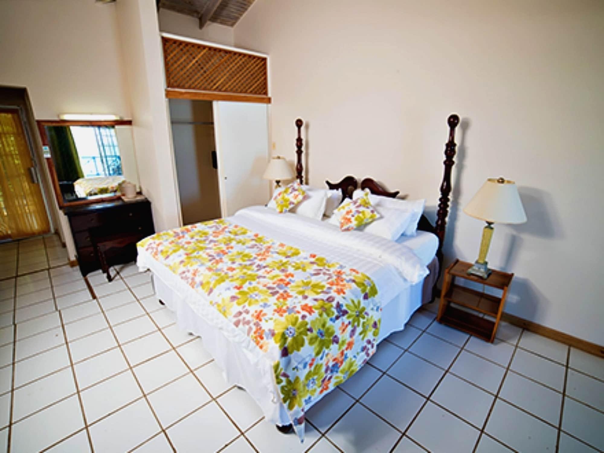 Treasure Beach Hotel Luaran gambar