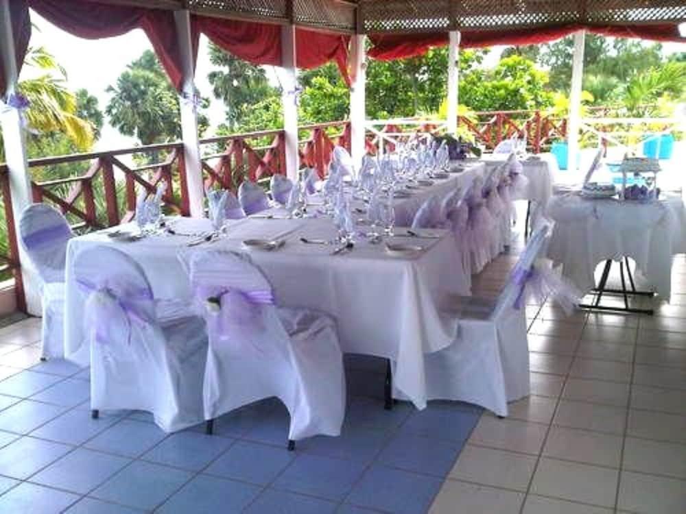 Treasure Beach Hotel Luaran gambar